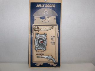 Jolly Roger Cast Iron Gun Sword Skull Vintage Vintage Dime Store Carded Play Set