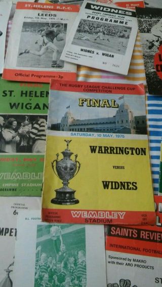 Joblot bundle vintage 1970s Rugby league club programmes.  Wembley Final Leeds 2