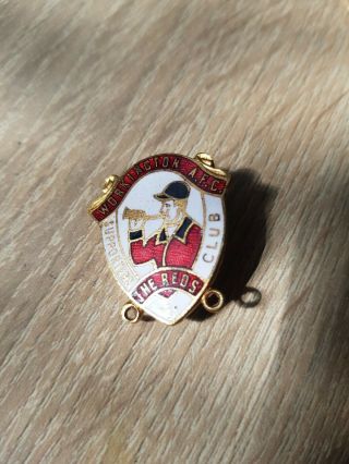 Workington - Vintage Supporters Club Enamel Football Pin Badge Gladman & Norman