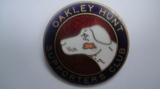Vintage Enamel Oakley Hunt Supporters Club Fox Hunting Badge
