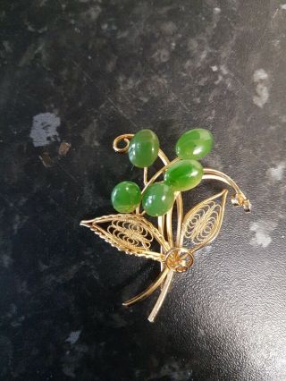 Vintage Jewellery Gold Tone Leaf An Flower Jade,  Brooch Dress Pin