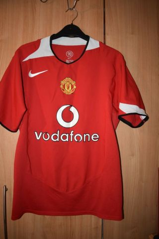 Nike Vintage Manchester United Home Shirt 2006 size on tag small app 38 