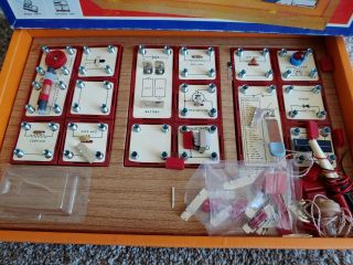 VINTAGE Tandy Science Fair 20 in 1 Electronic Projects Kit 2