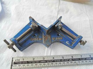 Vintage Woden Uk No: C800 Cast Iron Corner Clamp Old Tool