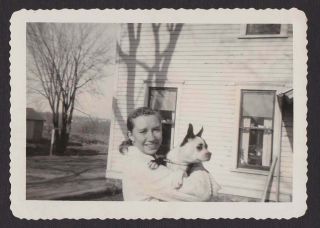 Boston Terrier Profile Happy Lady Old/vintage Photo Snapshot - F76