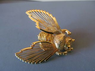 Vintage Monet Gold Tone Bumble Bee Insect Bug Brooch Pin
