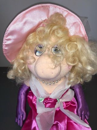 THE MUPPETS MISS PIGGY in Pink Evening Gown Vintage 21 