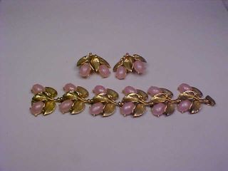 Chunky Vintage Goldtone & Pink Lucite Moonglow Flower Bracelet & Earrings Set