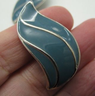 Vintage Silver Tone Clip On Earrings Teal Blue Enamel Wavy Swirl Design Classy