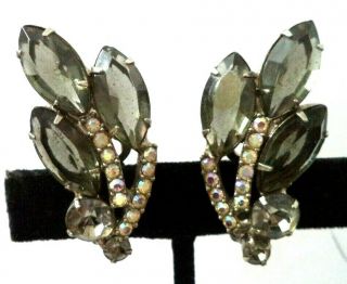 Vintage Juliana D&e Ab Smokey Rhinestone Flower 1 3/4 " Clip Earrings G721n