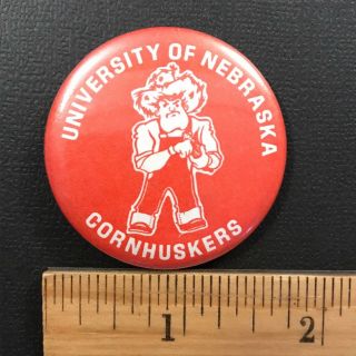 University Of Nebraska Cornhuskers 1.  75 " Vintage Football Pin - Back Button