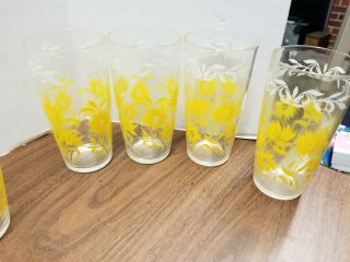Set Of 4 Vintage Drinking Glasses Yellow Daisy Pattern 5 3/4 "