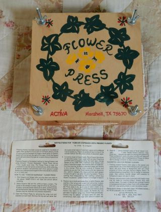 Vintage Activa Flower Press