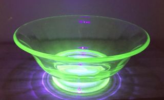 Vintage 6.  75” Vaseline Green Depression Glass Footed Bowl