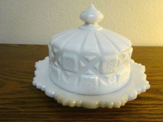 Vintage Westmoreland Milk Glass Old Quilt Round Covered Butter/cheese Dish