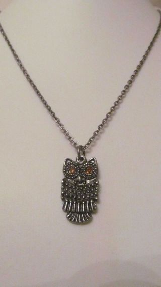 Vintage Silver Tone Owl Pendant Necklace W/ Amber Jewel Eyes 16 "