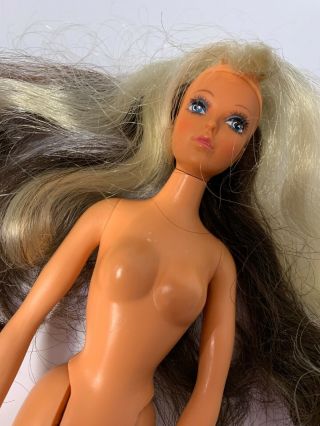 Vintage 1975 Ideal Tuesday Taylor Doll Full Lashes,  Great Hair,  True Beauty