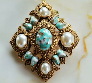 Estate Vintage Signed Sarah Coventry Remembrance Faux Turquoise Cabochon Brooch