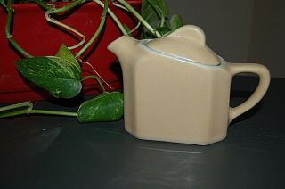 Vintage Mid Century Hall Rectangular 6 – Sided Sm Tea Pot Stoneware Butterscotch