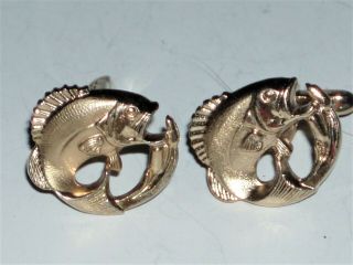 Vintage Cuff Links Huge Fish Jumping Out Of Water Big Mouth Bass Rich Gold Tone