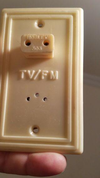 Vintage Ivory Tv/fm Mosley Wire Hook Up Plate 303