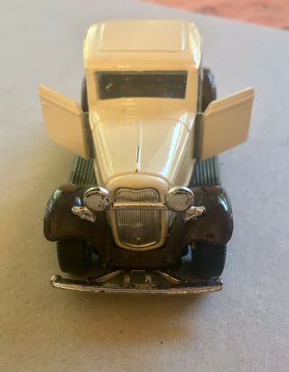 Vintage Yatming Yat Ming 1932/32 Ford Coupe Diecast Toy Model Car