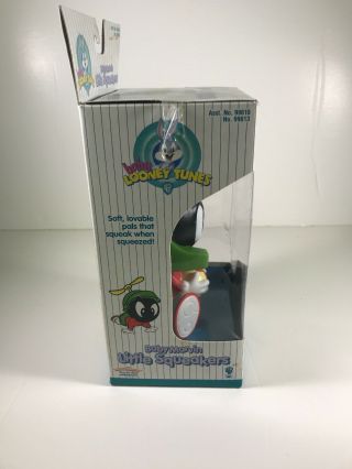 VINTAGE:1997 BABY LOONEY TUNES BABY MARVIN,  LITTLE SQUEAKERS SOFT BATH TIME PALS 2