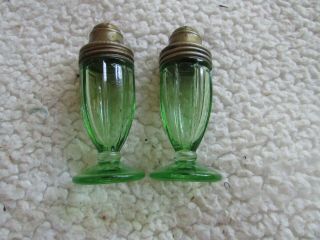 Vintage Anchor Hocking Green Depression Glass Salt & Pepper Shakers 2