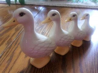 Vintage White Ceramic Ducks W/eyelashes In A Row 6 " To 4 " Ec