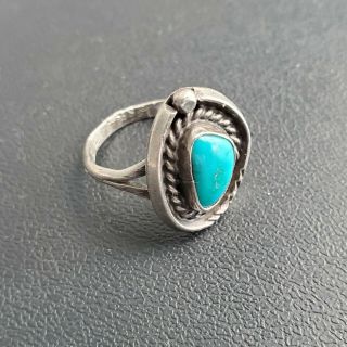 Vintage Sterling Silver 925 Navajo Turquoise Ring Size 7 1/2 Southwest U2