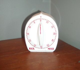 Vintage Lux 60 Minute Minder Kitchen Timer White With Red Numbers Retro Usa