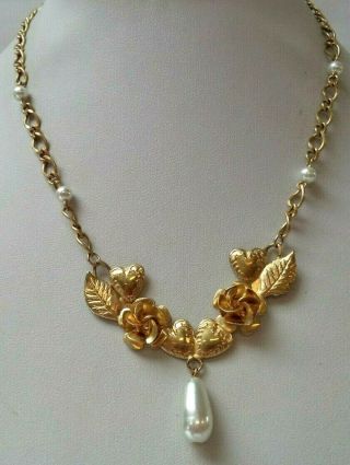 Stunning Vintage Estate Faux Pearl Flower Gold Tone 16.  5 " Necklace 2392z