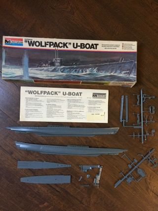 Vintage Monogram " Wolfpack " Wwii German U - Boat : 14.  5 " Hull Model Kit Open
