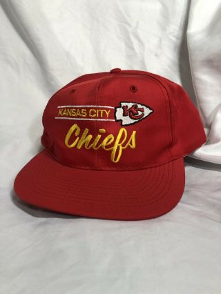 Vintage 90’s Kansas City Chiefs Nfl Football Snapbsck Hat Red