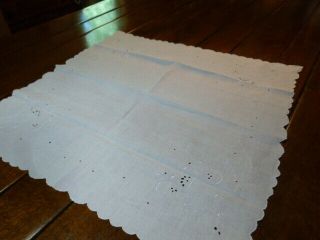 Vintage Fine White Linen Hand Embroidery Tablecloth Floral Wedding 33 X 32 "
