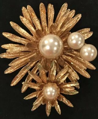 Vintage 1980 - 90’s Brooch/pin Gold Tone Stars And 4 Pearls 2 3/4” X 3” Stunning