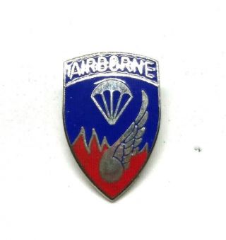 Vietnam War Vintage Us Army 173rd Airborne Brigade Di Pin Insignia Sky Soldiers