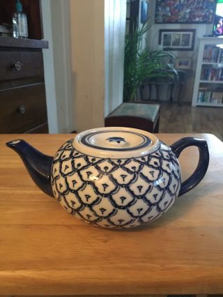 Vintage Chinese Tea Pot Blue White Porcelain Scalloped Pattern Flat Lid