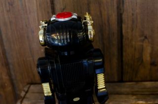 Vintage Toy Robot not sure of age 3