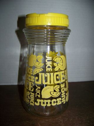 Vintage Lemons Glass Carafe Pitcher Decanter Juice Jug Yellow Lid 24 Oz