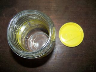 Vintage LEMONS Glass Carafe Pitcher Decanter Juice jug yellow LID 24 oz 4