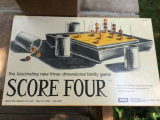 Vintage 1971 Score Four Board Game Lakeside - 100 Complete