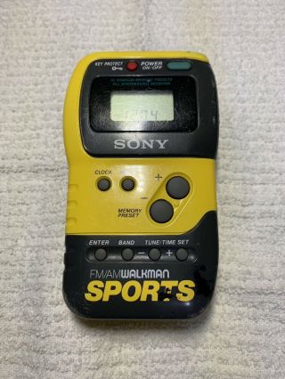 Vintage Sony Walkman Srf M70 Fm/am Sports Radio Yellow