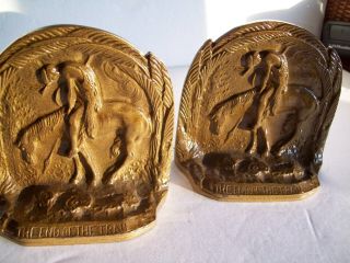 Set / End Of The Trail Cast Iron Indian Warrior Bookends Vintage Metal Book Ends