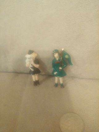 Vintage,  Girl Scout & “brownie With Cat” Pin/brooch 2” Plastic.  2 Piece Set