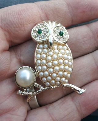 Vintage Sarah Coventry Faux Pearl Rhinestone Owl On A Branch Brooch