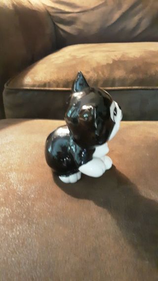 Vintage Ceramic Black And White Cat Figurine 3