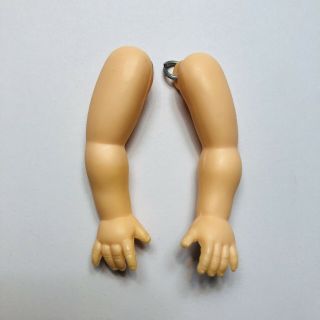 Vintage Hard Plastic Doll Arms 2 3/4” Detailed Hands Fingers For Size 7 - 8” Dolls 2