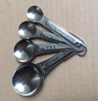 Set Of 4 Vintage Ekco Stainless Steel Measuring Spoons Kitchen Tools With Ring