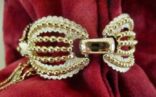 Vintage Signed Monet Gold Tone Large Oval Link Wide Bracelet W/safety Chain - Euc